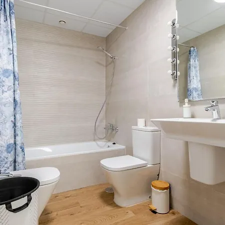 Cozy 3br, 5min To Beach, 20min Almeria Center * Retamar (Almeria)